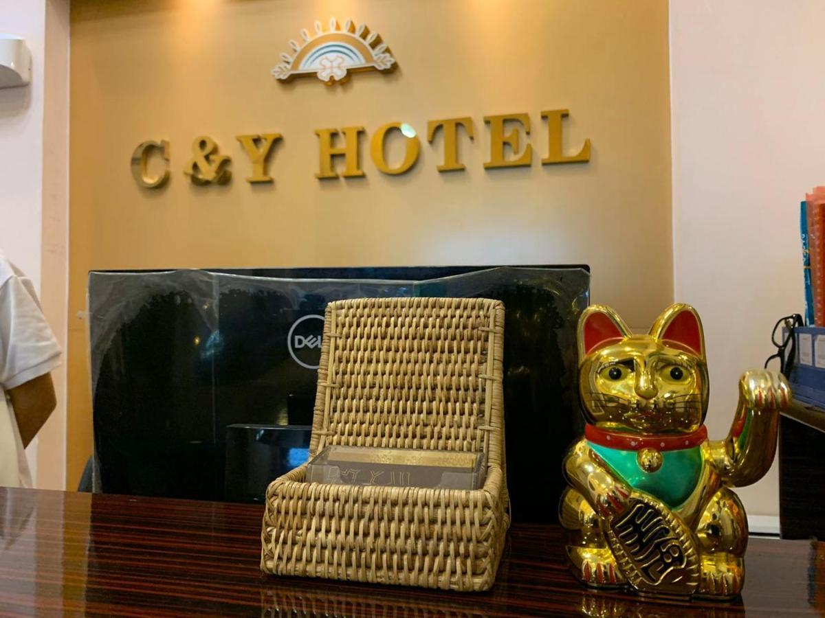 C & Y Hotel Yangon Exterior foto