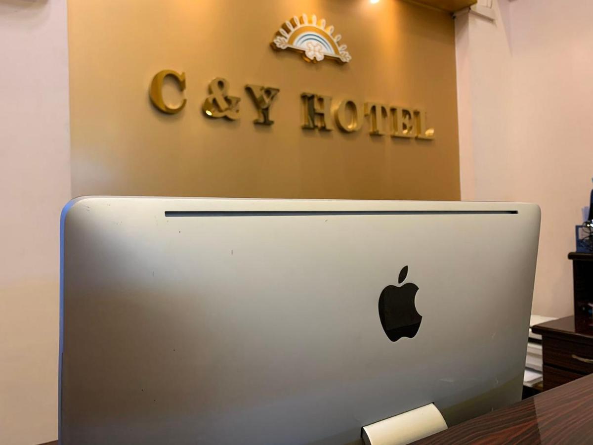 C & Y Hotel Yangon Exterior foto