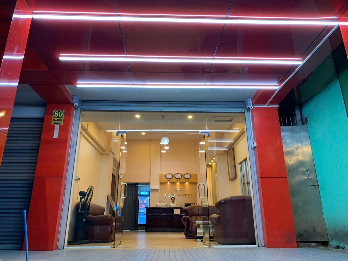 C & Y Hotel Yangon Exterior foto